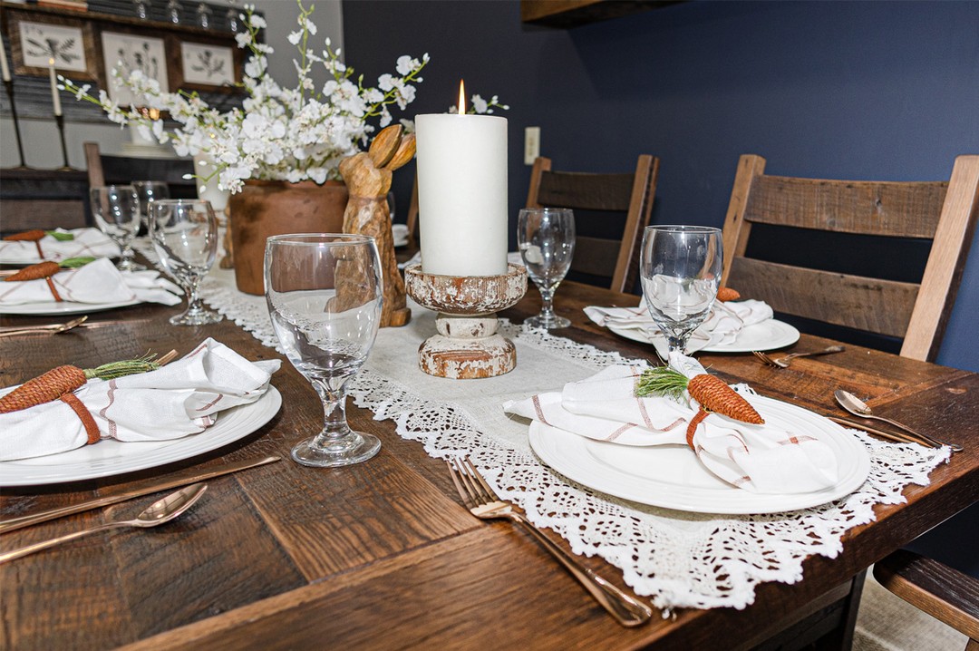 Rustic Decorating Ideas for Spring Tablescape
