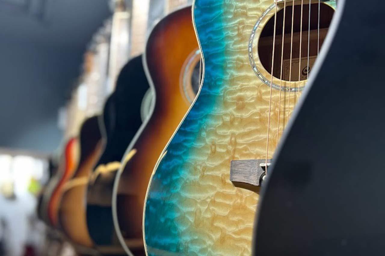 Bajaao Music Store Shop for Musical Instruments in Andheri, Mumbai