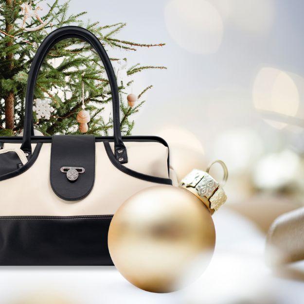 5 Travel Bag Essentials Trending on Pinterest & Google