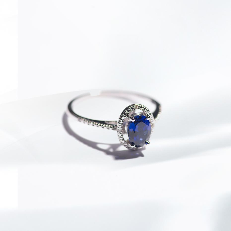 14k White Gold Diamond and Sapphire Ring