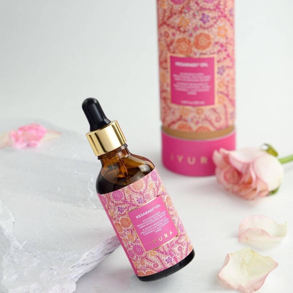 Iyura Kesaradi Face Oil