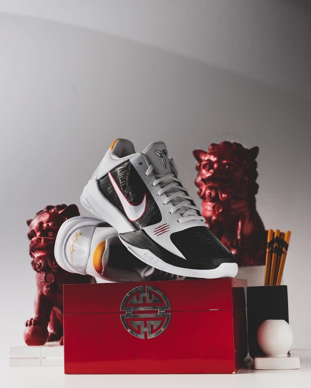 2020 Year In Review: A Welcome Alternative | SNEAKER THRONE