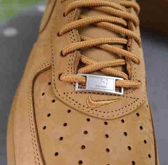 Supreme Nike Air Force 1 Wheat