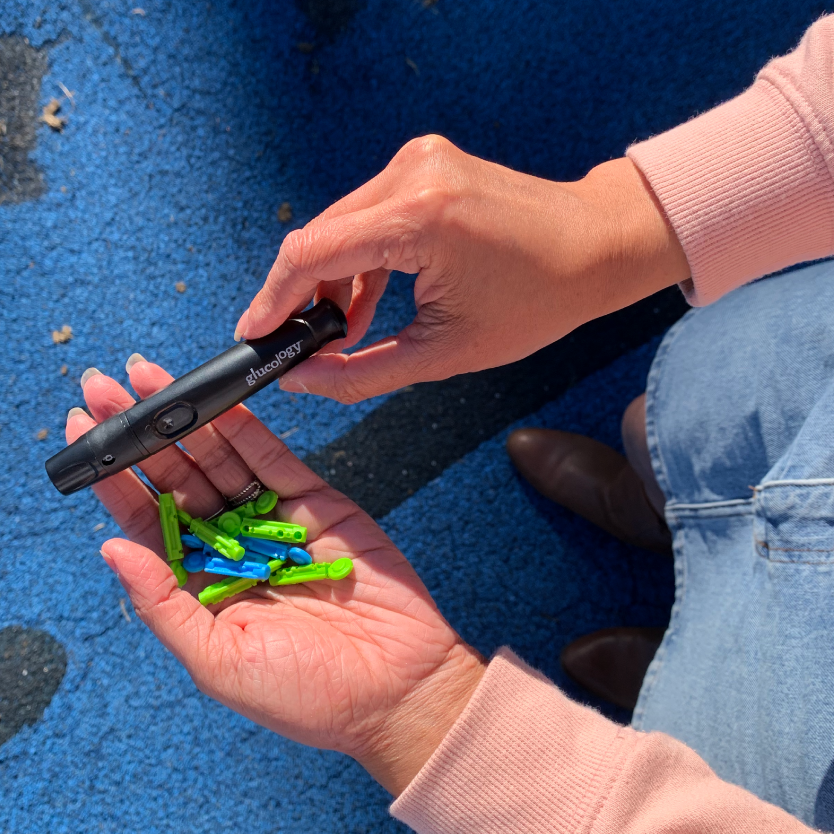 Glucology Lancing device | 30g Lancets | Universal lancets | Diabetes Shop