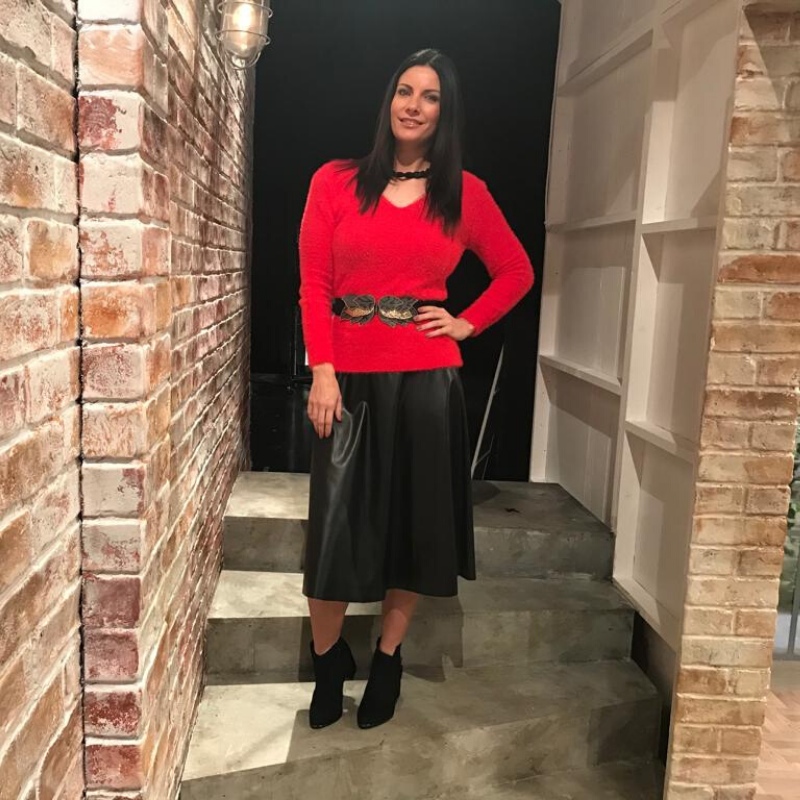 V Neck Fluffy Jumper in Red