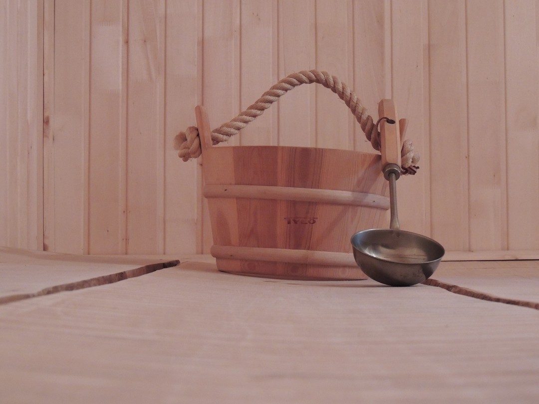sauna bucket and ladle