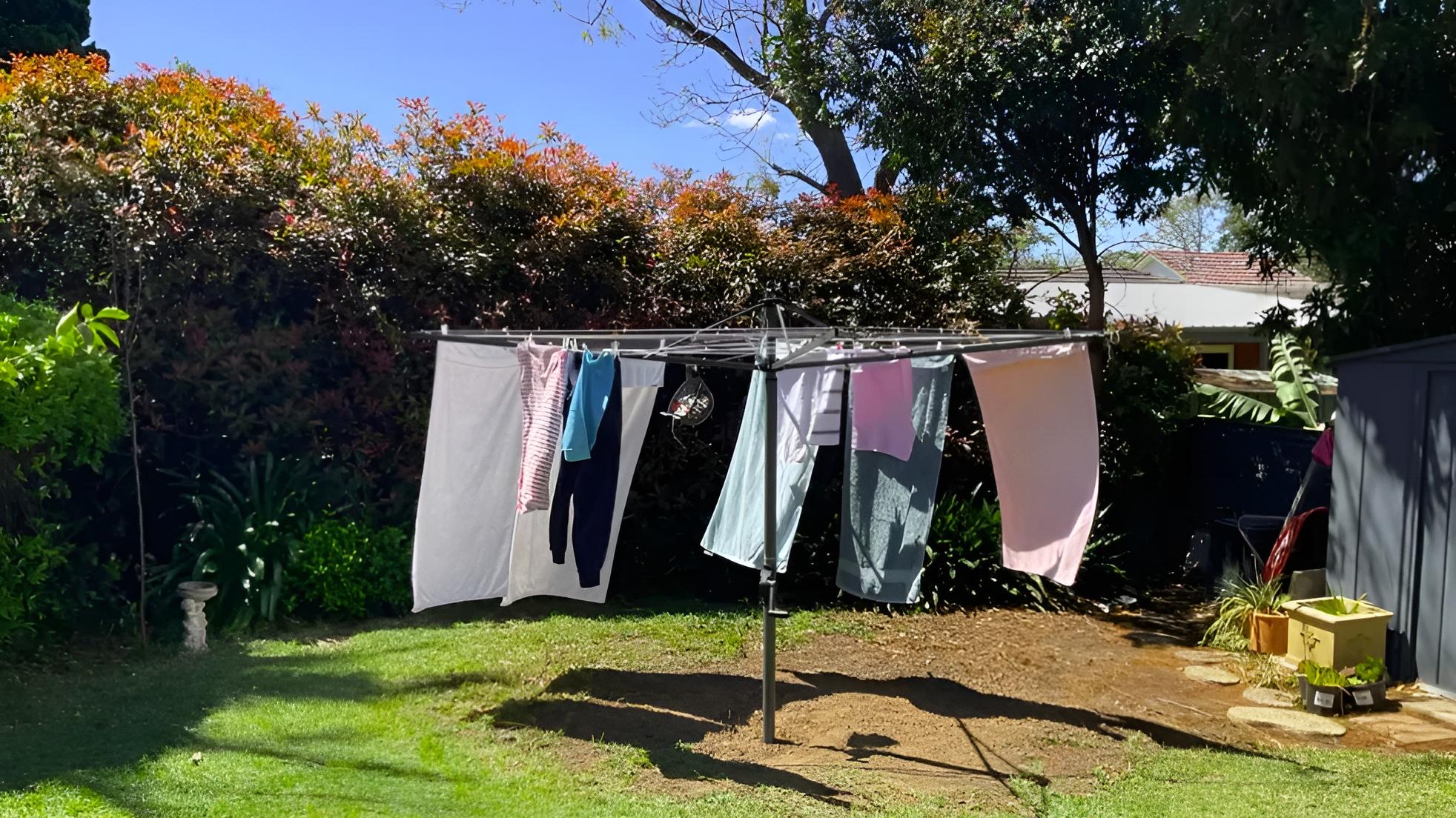 Rotary Clothesline Options Choosing the Right Size for Your Needs