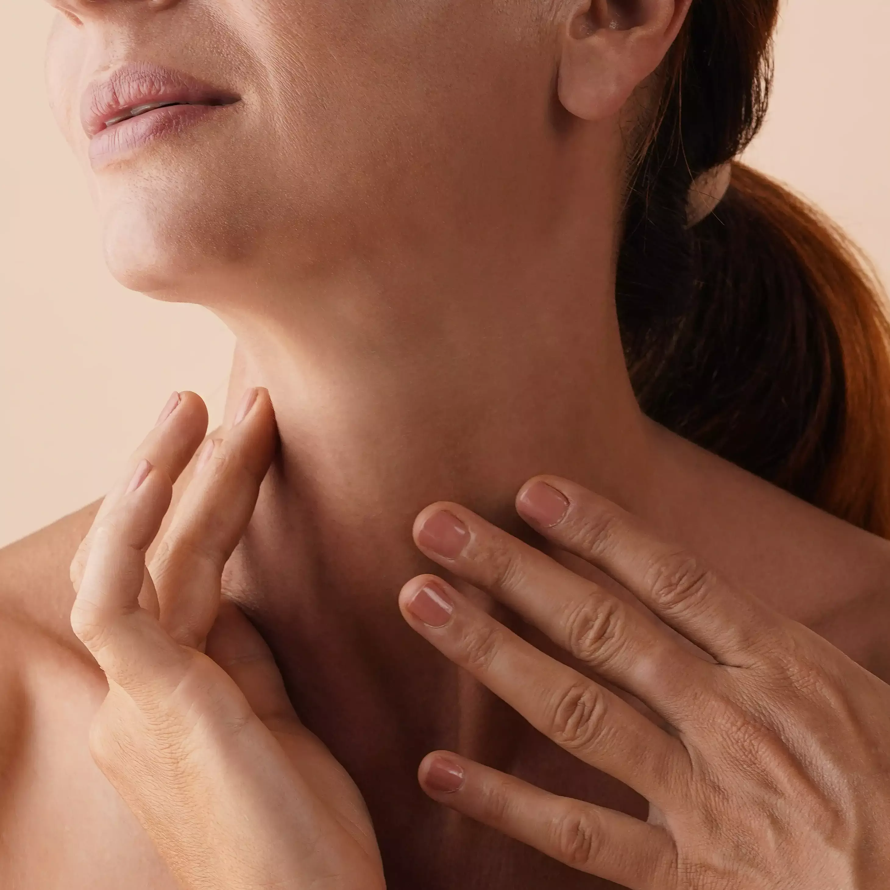 Firm-Focus Neck Mask Model