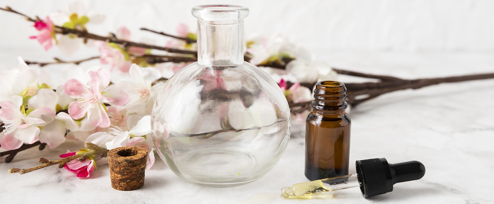 The Battle of Body Oils vs. Lotions – Which Reigns Supreme?