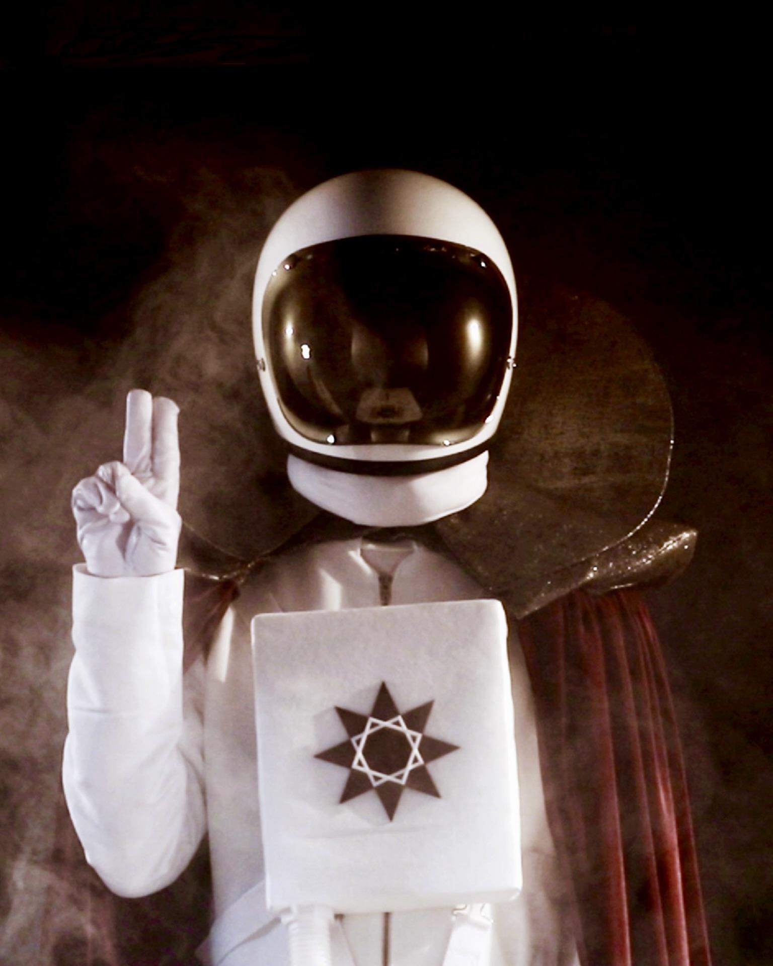 Ierofante Film Still featuring the Hierophant pointing toward heaven. Image by Rob Barriales.