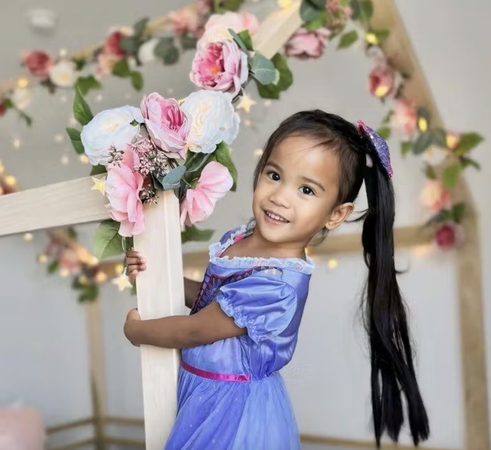 Princess bed for little girl