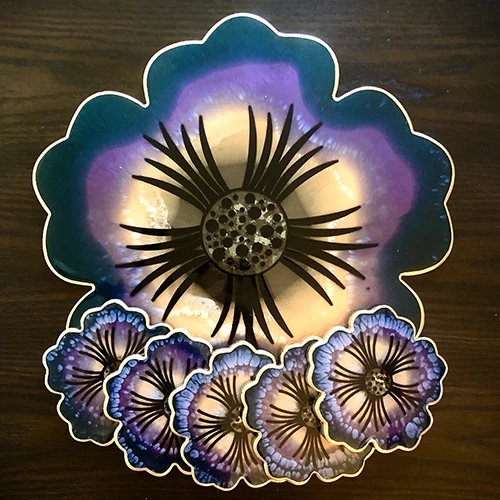 How to create a matching tray and coaster set with Art 'N Glow epoxy resin.