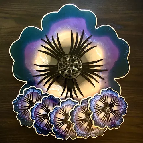 Coating Artwork with Epoxy Resin – Art 'N Glow