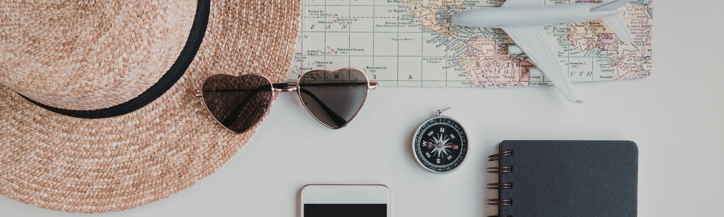 How to Achieve 'Pocket Organization' When Traveling Light