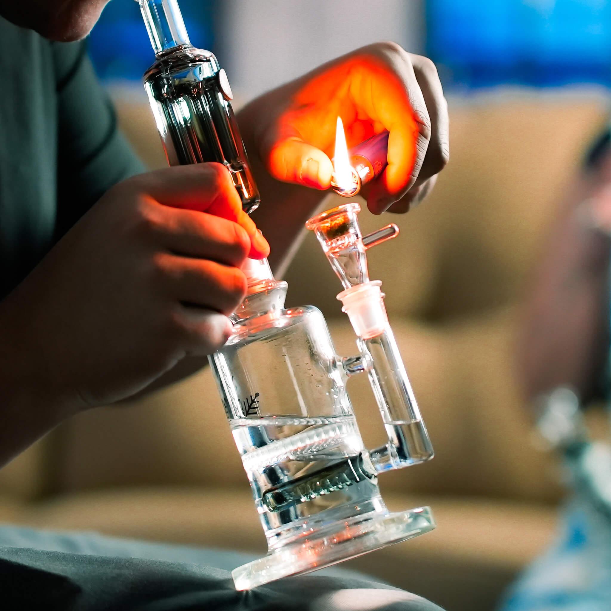 Freeze Pipe Mini Bong