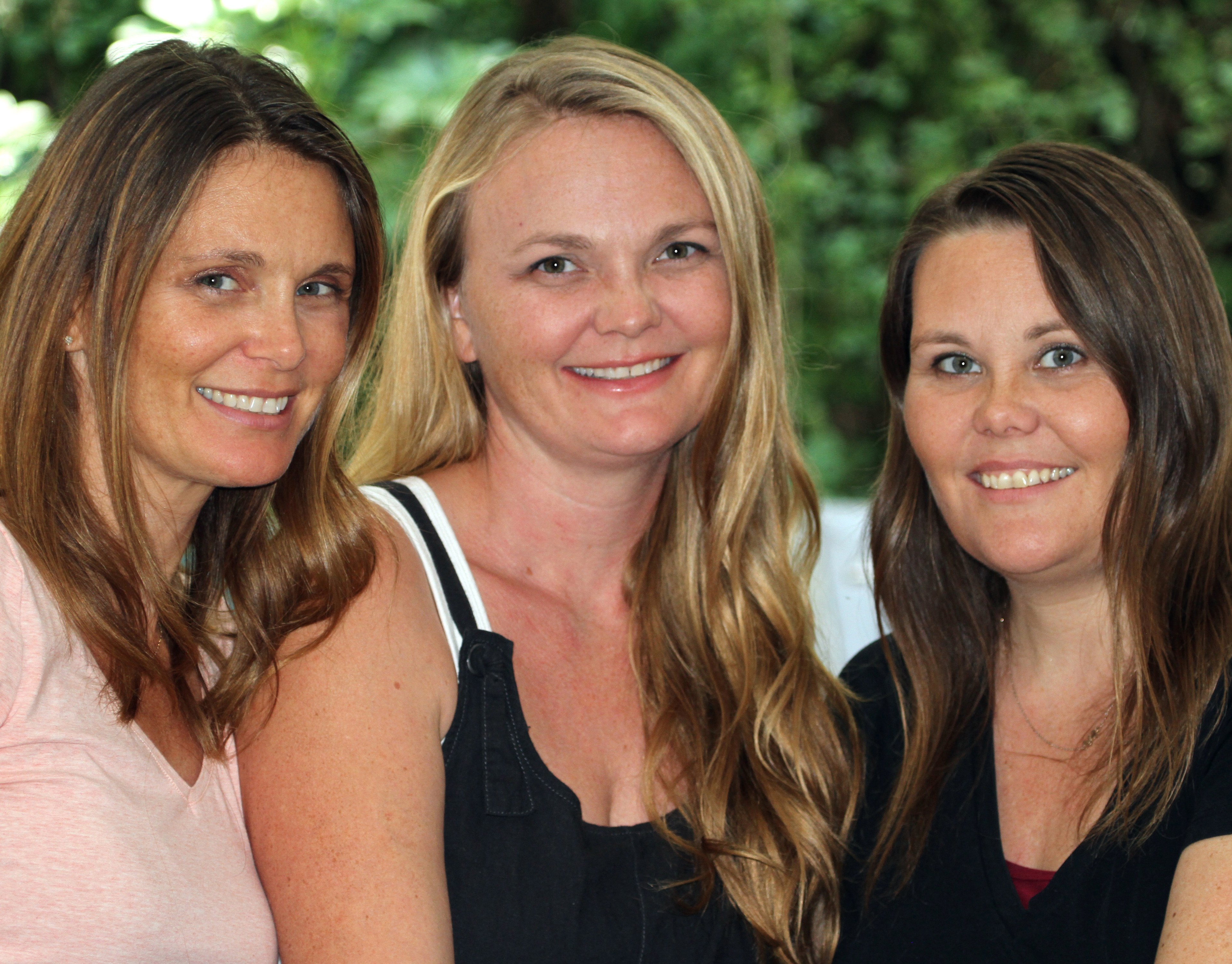 Image of Jennifer, Heather and Emily, the founders of Herbal Roots