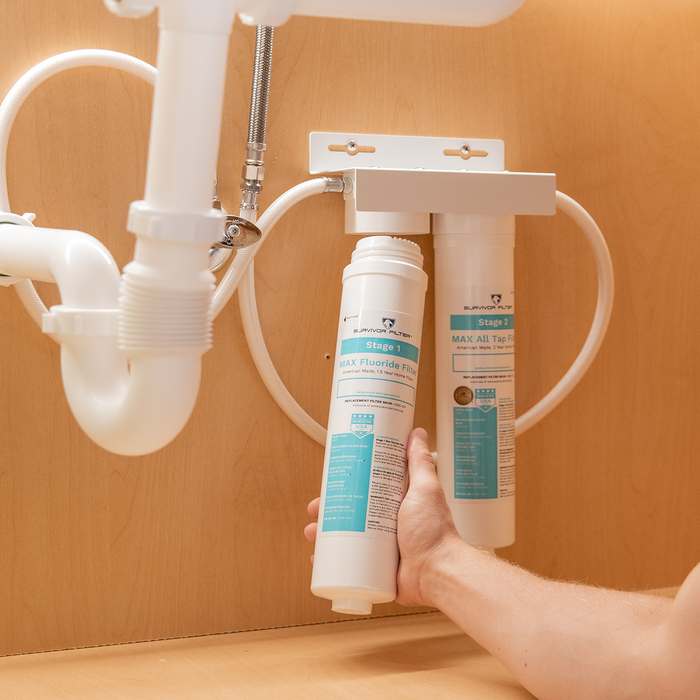 Survivor Filter's Active Filtration Bottle Can be taken anywhere