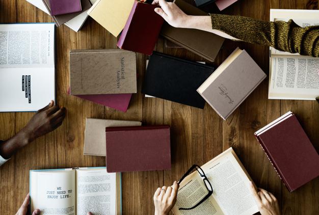 tema skripsi yang mudah