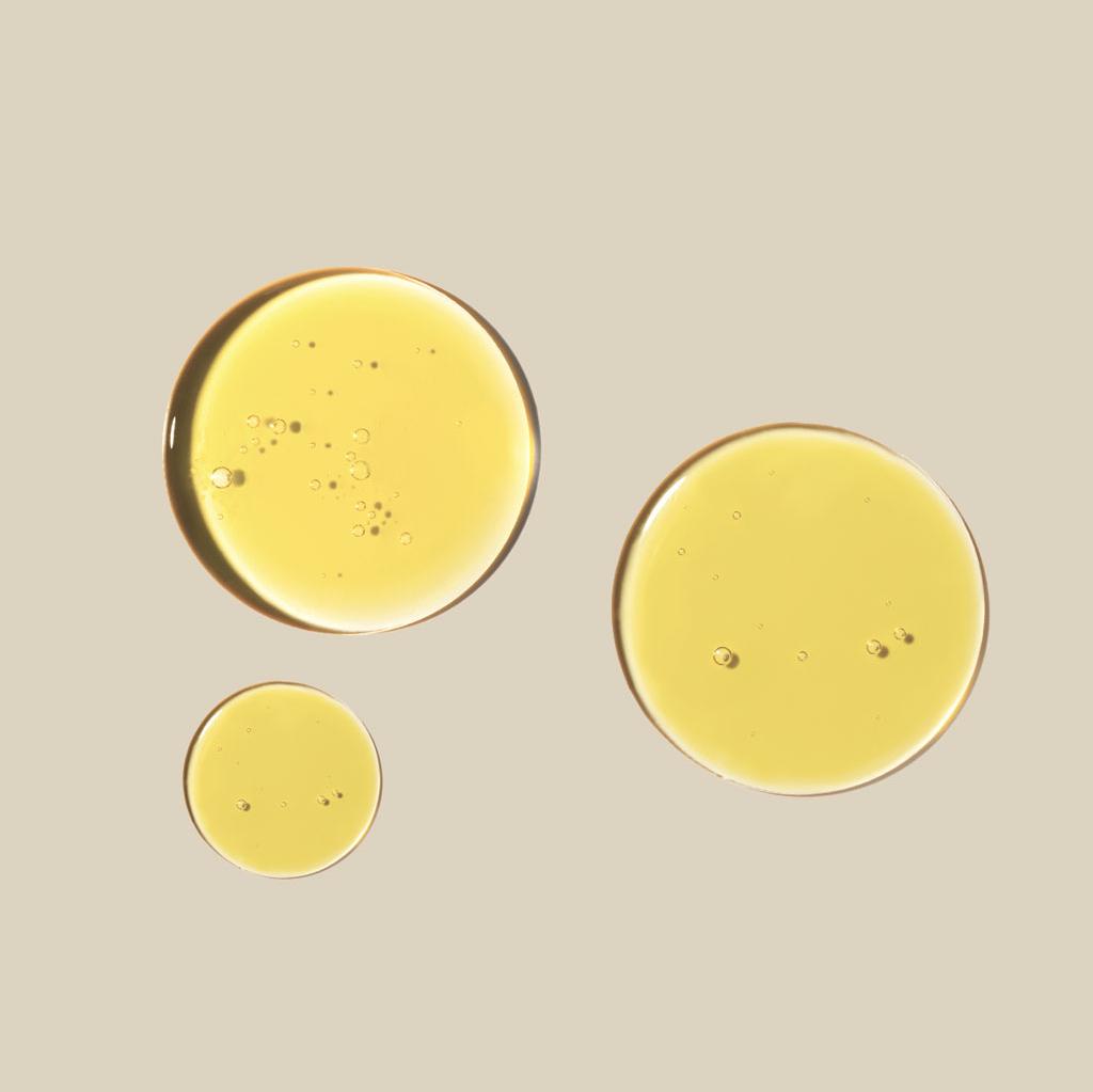 Oil swatches of Yauvari amplified youth spring.