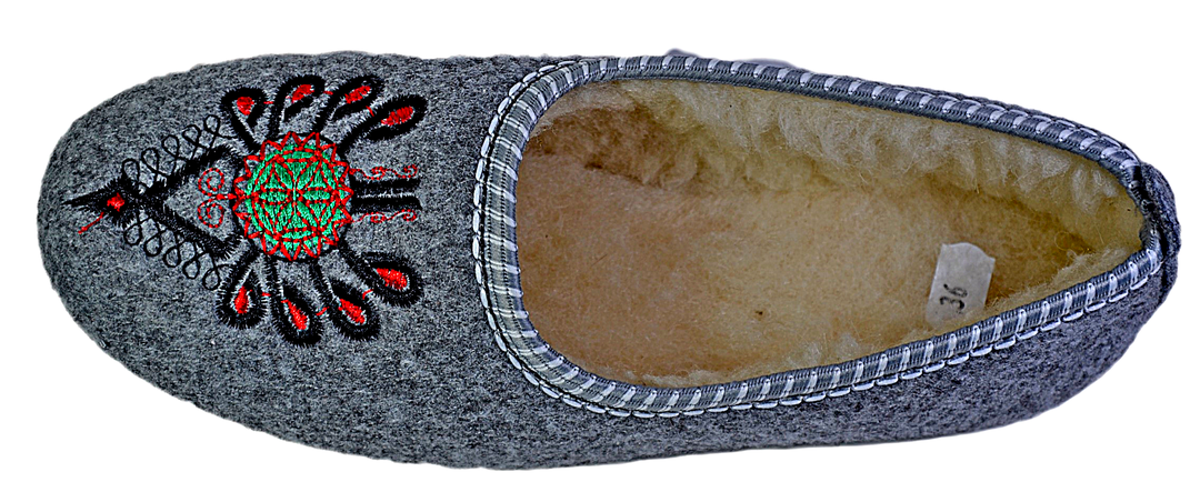 Amelia Cozy Felt Winter Shoes - Reindeer Leather