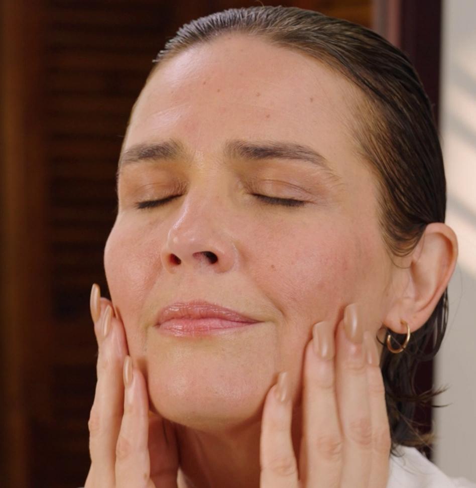 taking serum in hands