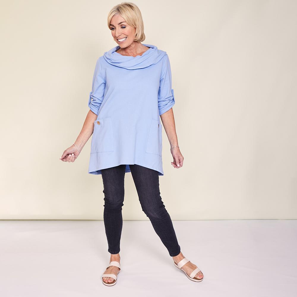 Aileen Top (Baby Blue)