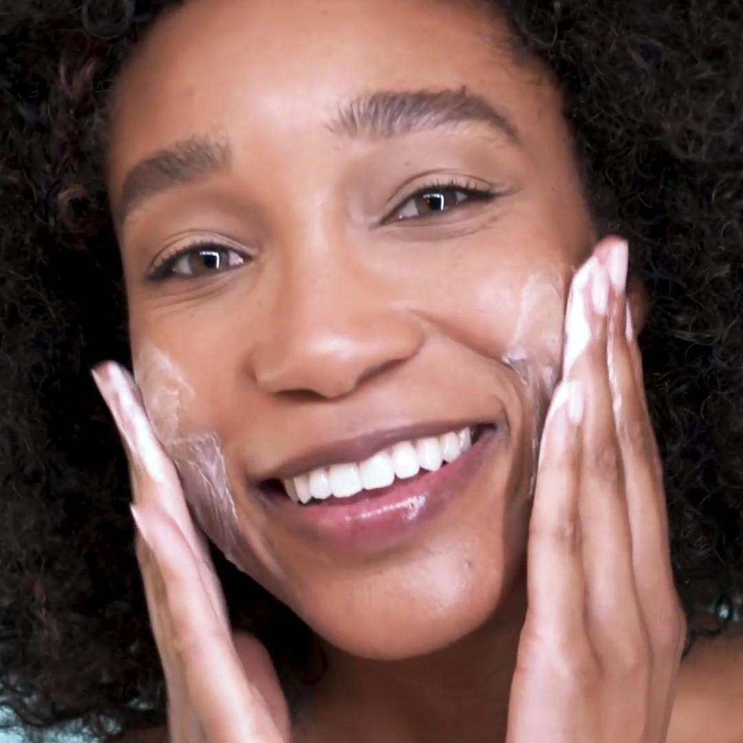 Washing Face | AbsoluteJOI