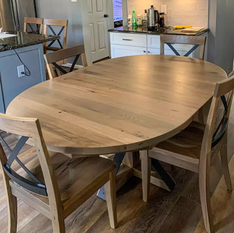 Custom Quartersawn Oak Round Dining Table (Hampton)