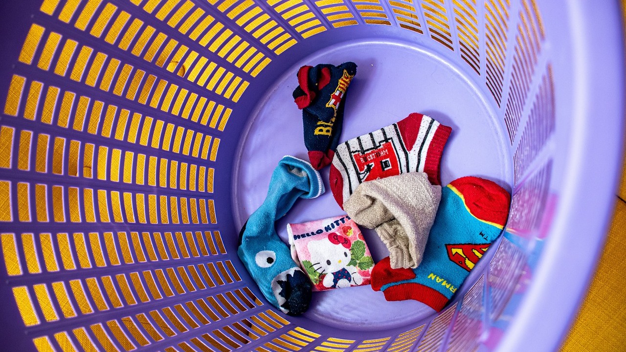 Laundry Hacks 8. When Preparing Laundry, Use Containers