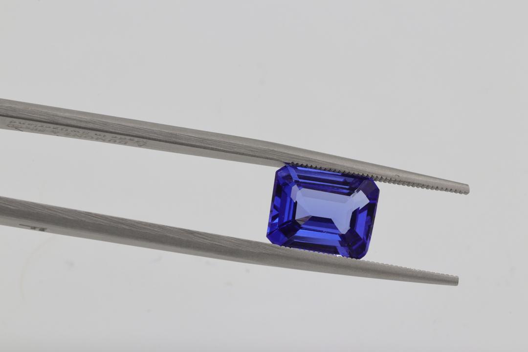 This Blue Topaz adds a nice accenting color to any November Birthstone Jewelry