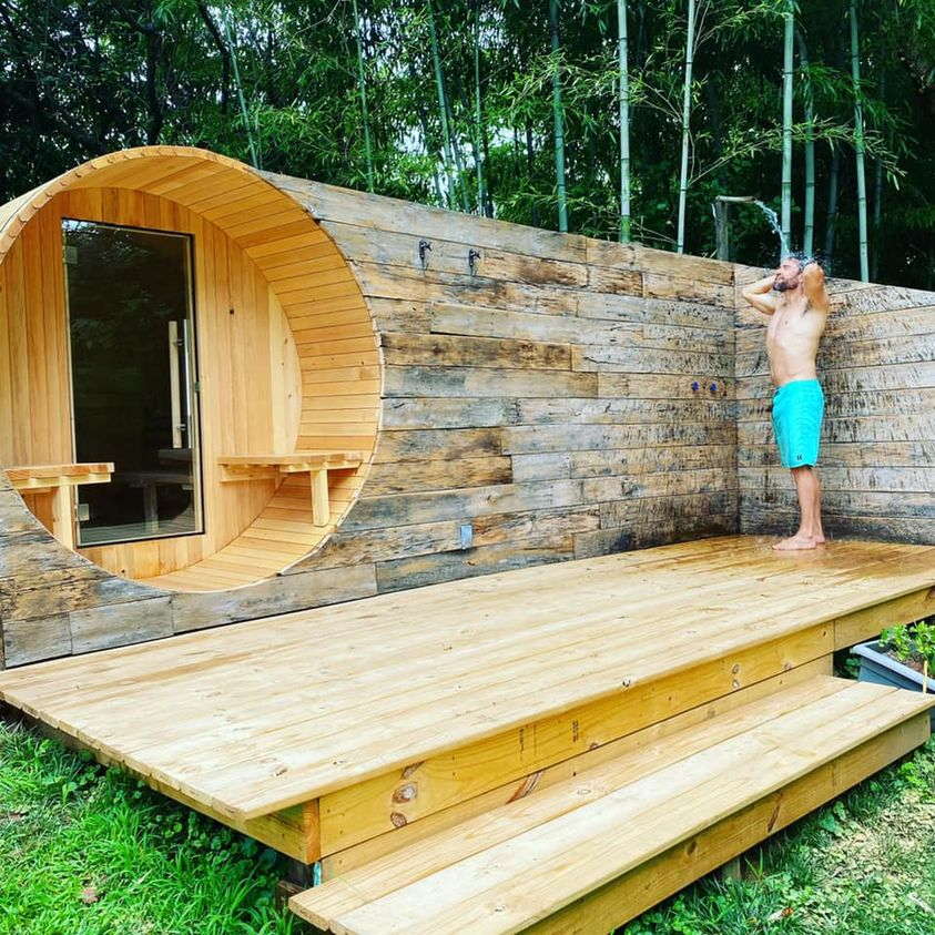 Image of an outdoor sauna in an article that teaches you how to build your own sauna.