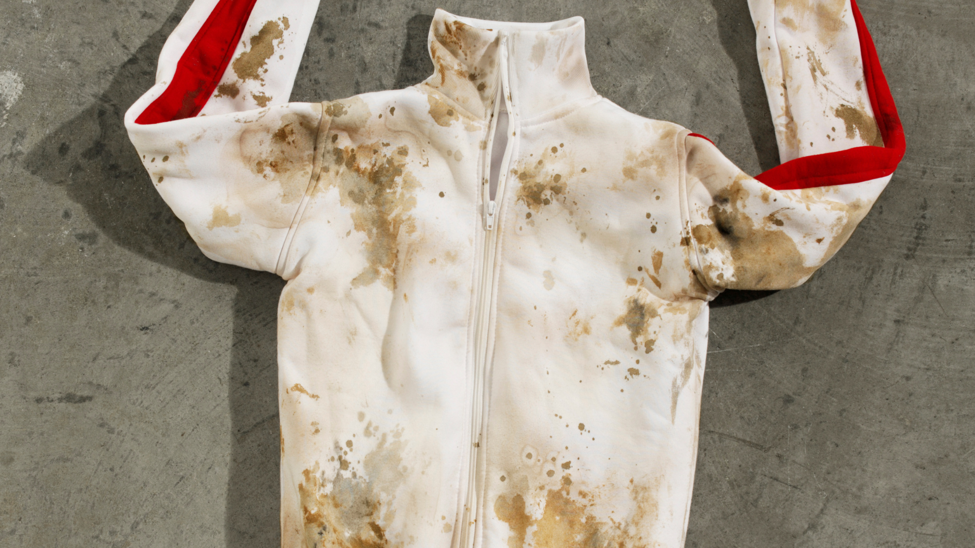 How to Remove Stains from Clothes Mud Stains