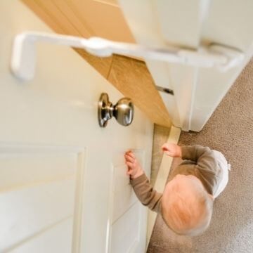 child safety door lock latch