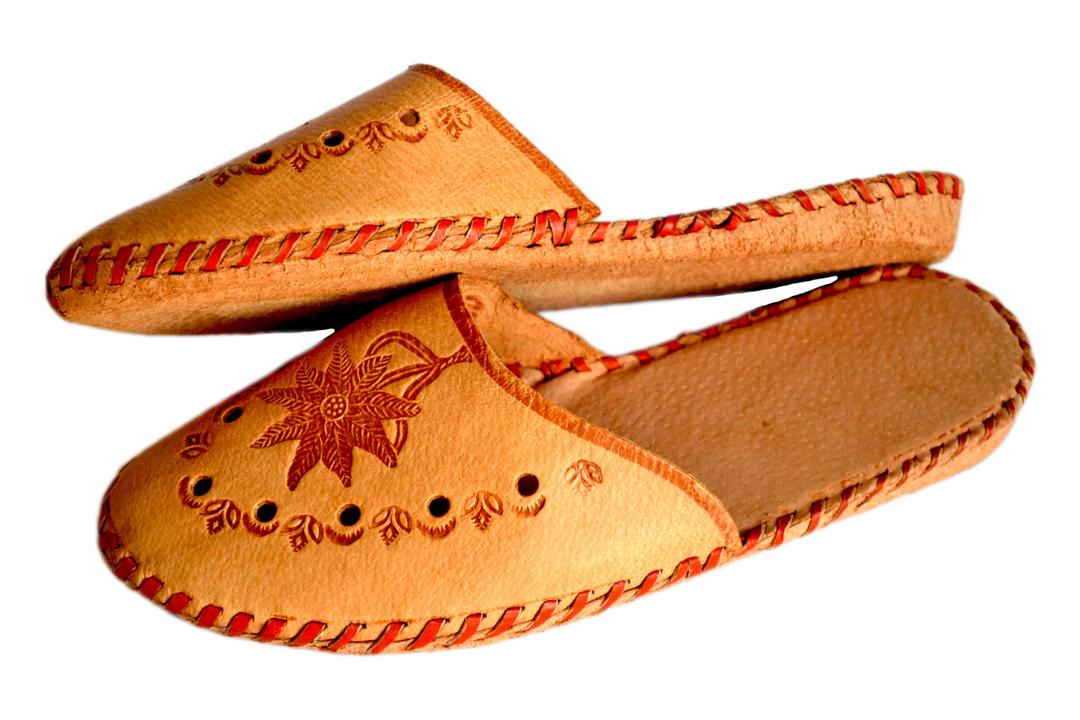 Sara - Women all leather house slipper - Reindeer Leather
