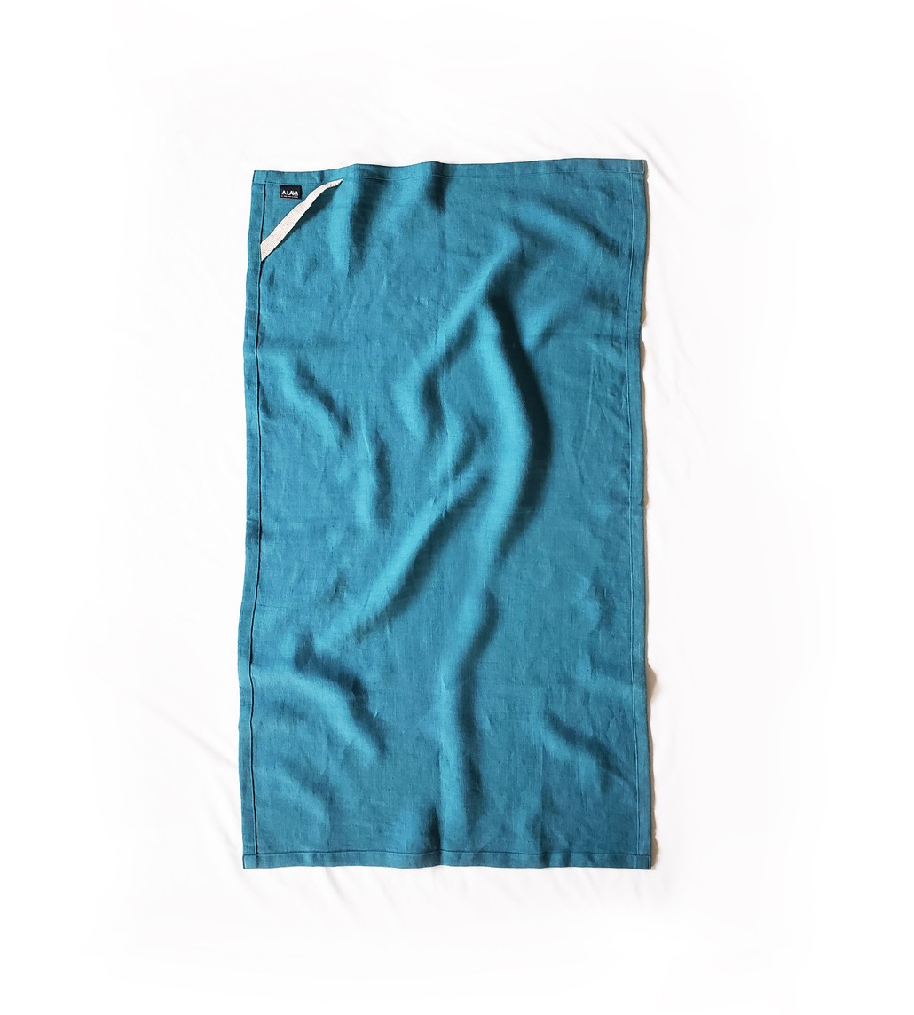 Linen Travel Towel - Plastic Free Travel Towel - Trakke