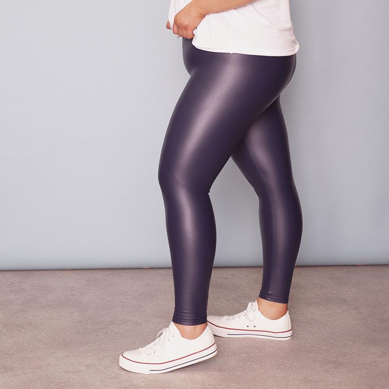 Wet Look PU Leggings (Curve) in Navy