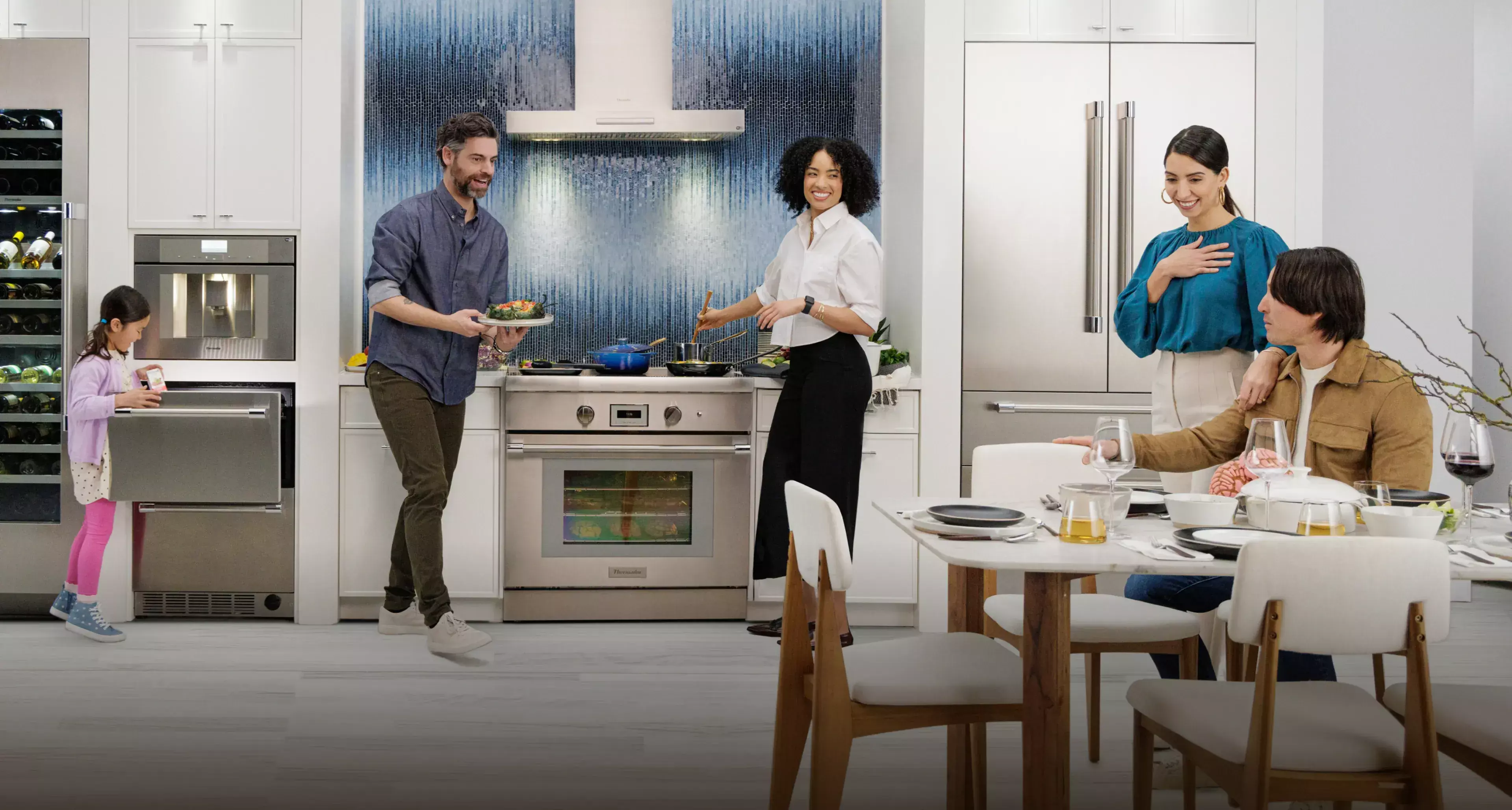 Horno Gaggenau Series 400 en acero y cristal