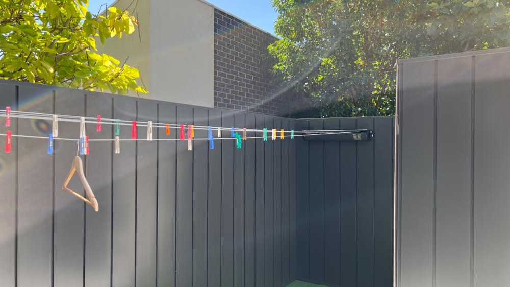 Austral Retractaway 40 Clothesline Review: Maximising Space with Efficiency