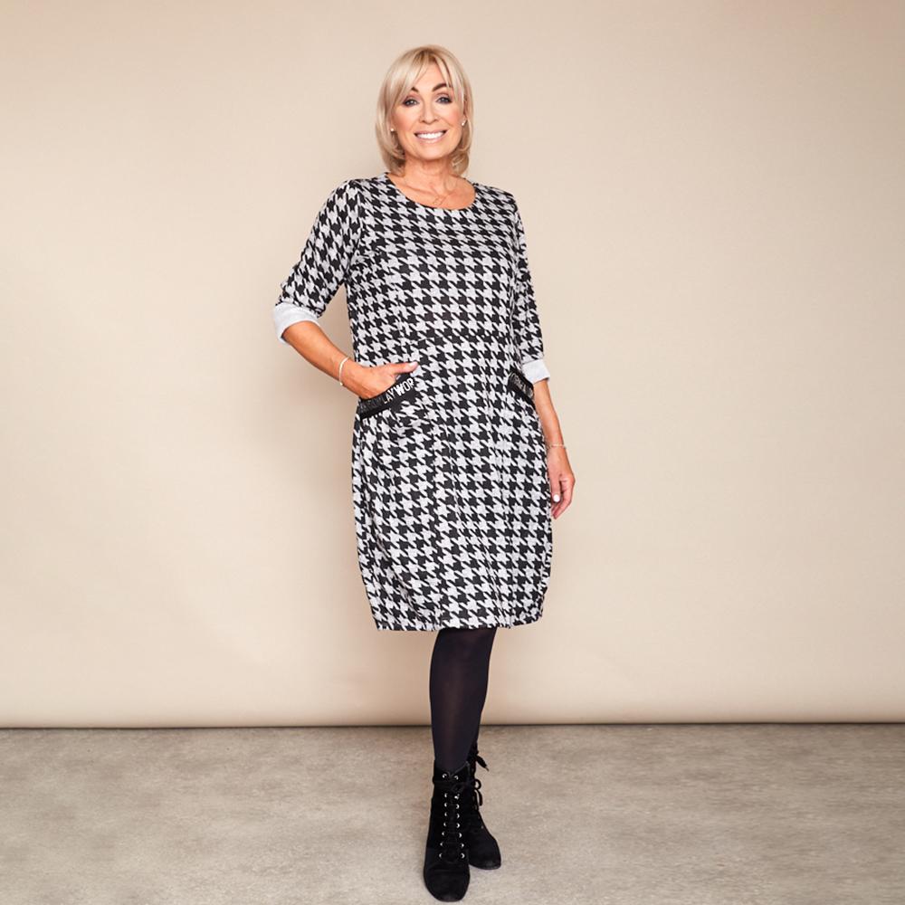 Kate Houndstooth Dress (Black)