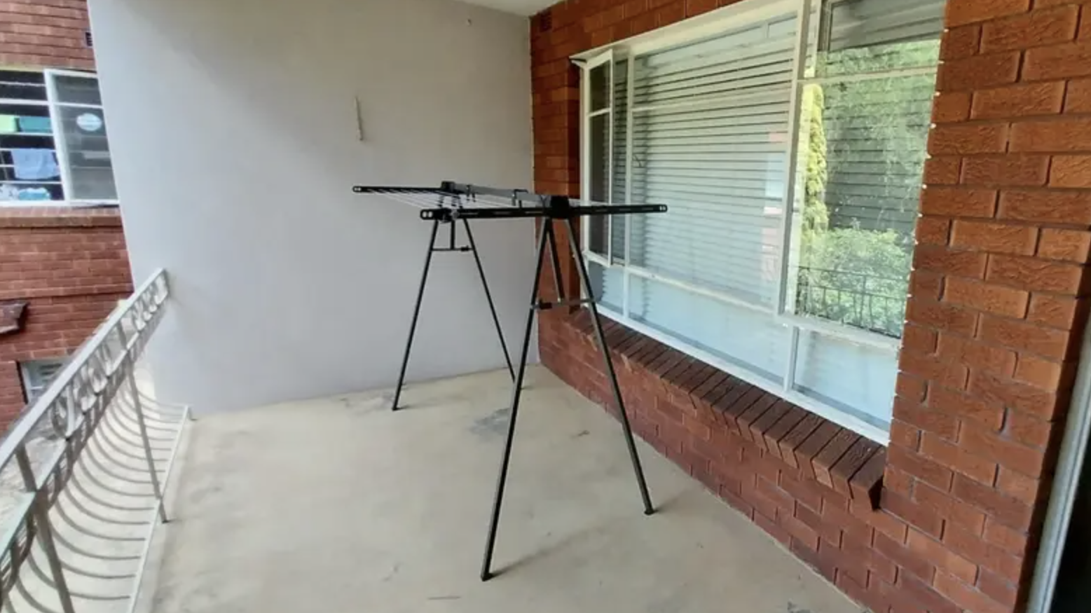 Collapsible Drying Racks vs. Traditional Drying Racks Overview of Collapsible Drying Racks