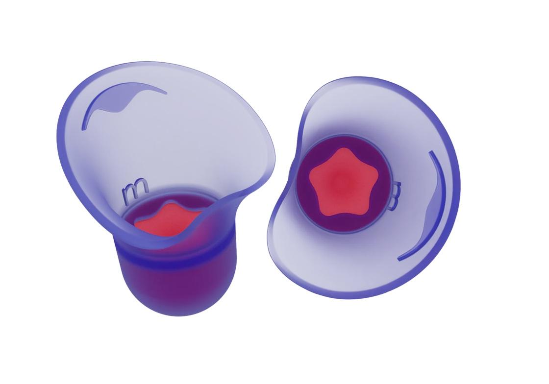 A pair of silicone and foam earplugs to help you achieve the best napping length.