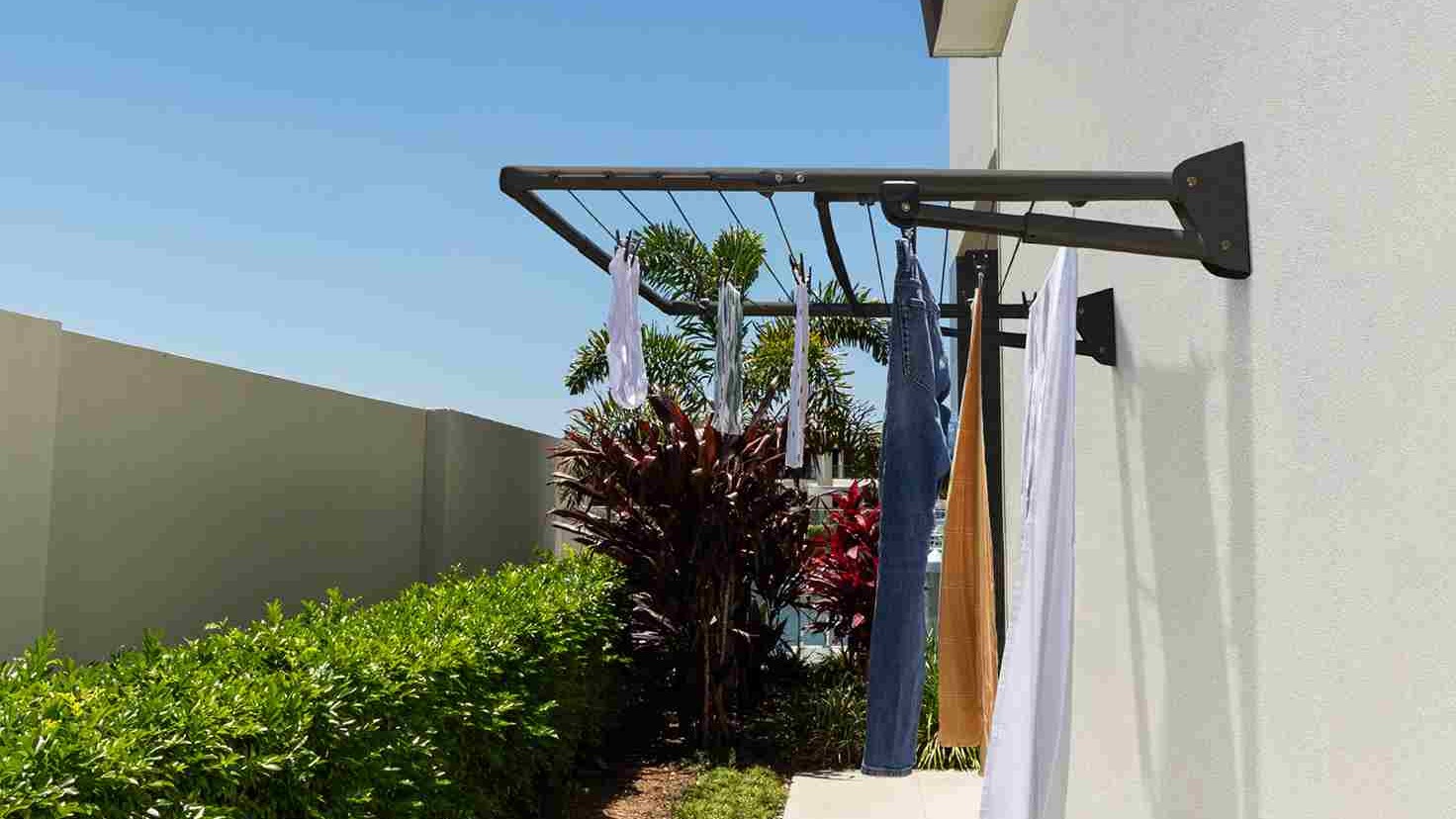 12 Best Clothesline Choices for a Family of 3