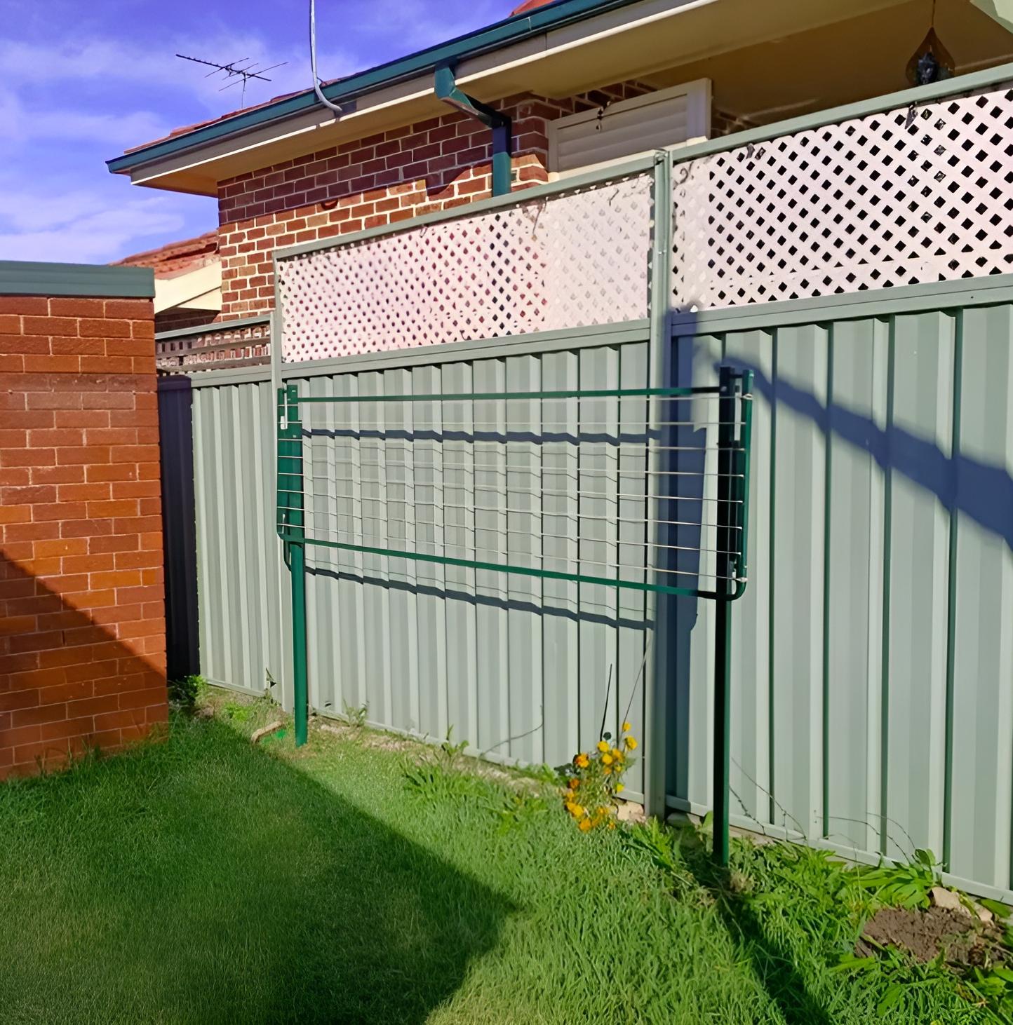 Fold Down Clothes Line for King Sheets 6. Cleaning and Rust Prevention