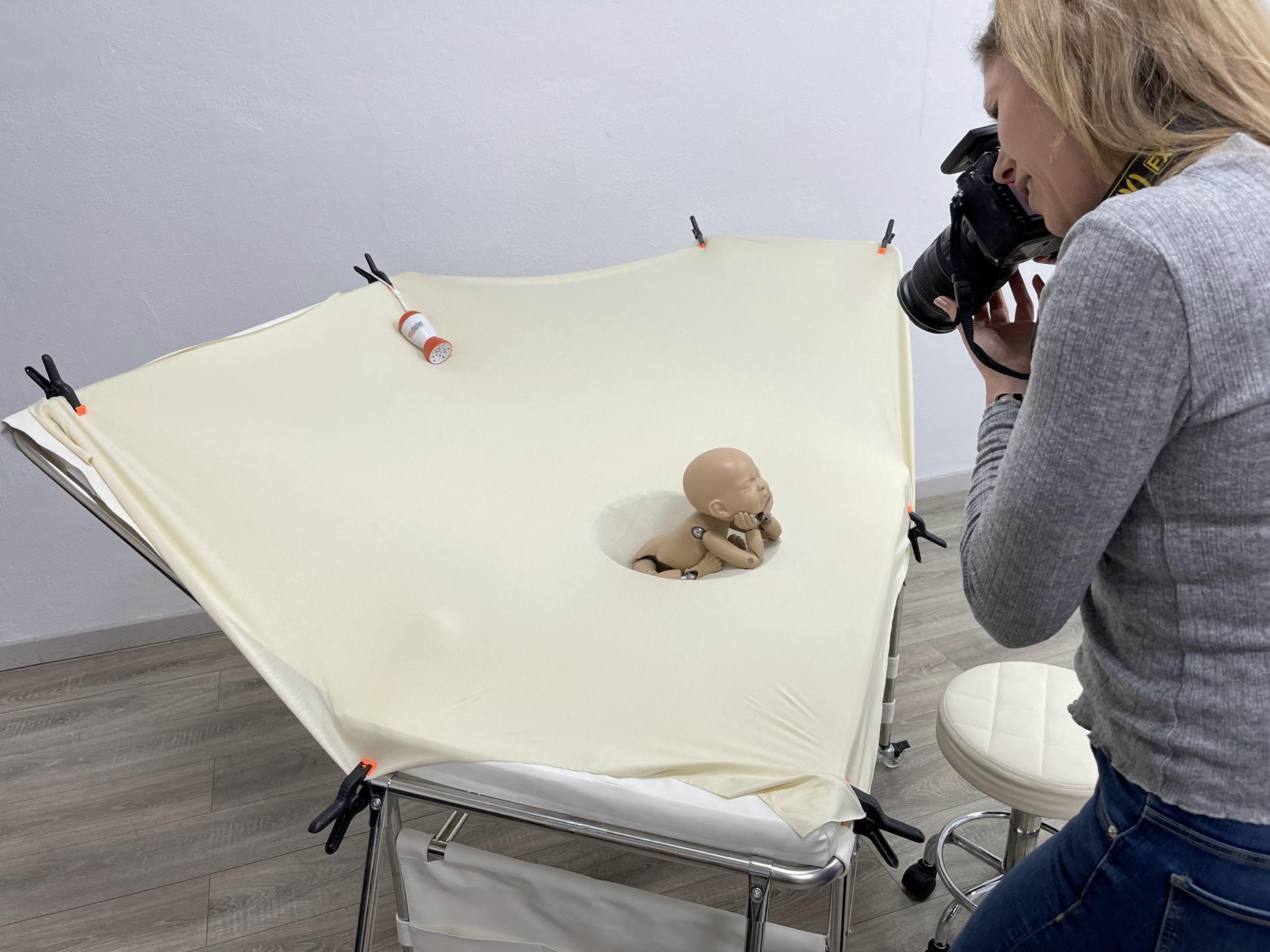 Best Posing Table for Newborn Photography – Newborn Studio Props