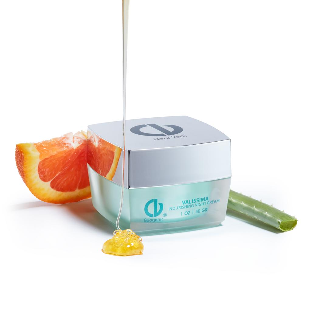 Valissima surrounded by oranges, honey, and aloe vera