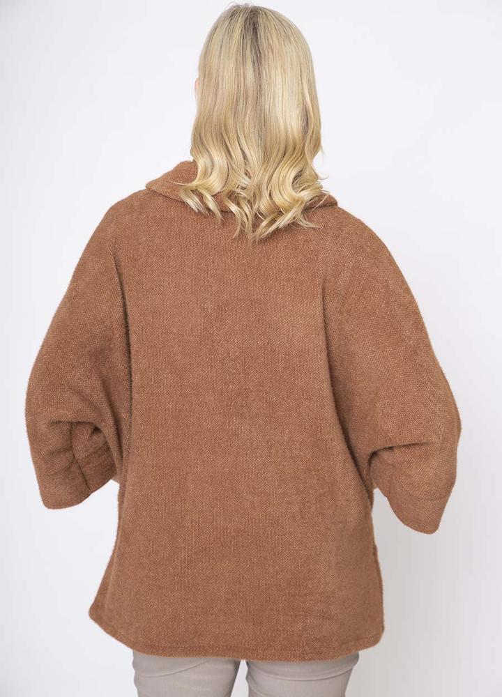 Round Neck 3/4 Sleeve Coat/Cardi in Brown
