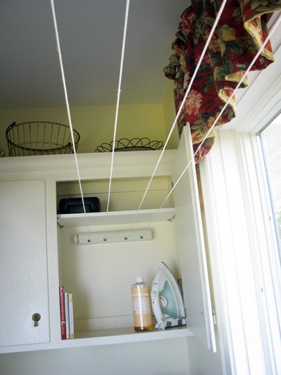 retractable clothesline in a laundry room