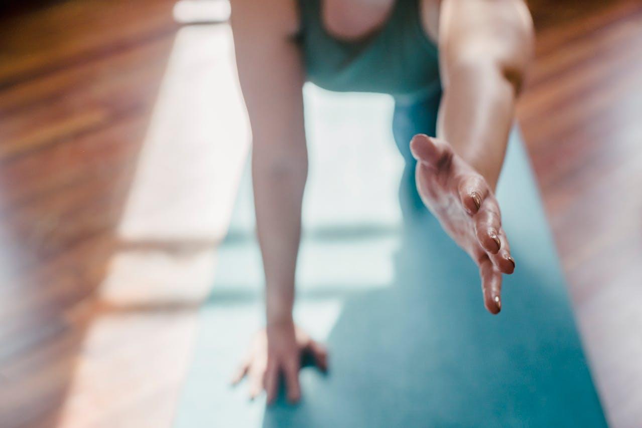 You don’t need to be a physical therapist or movement expert to identify poor movement quality. What you need is a simple framework that helps you move more efficiently and intentionally.