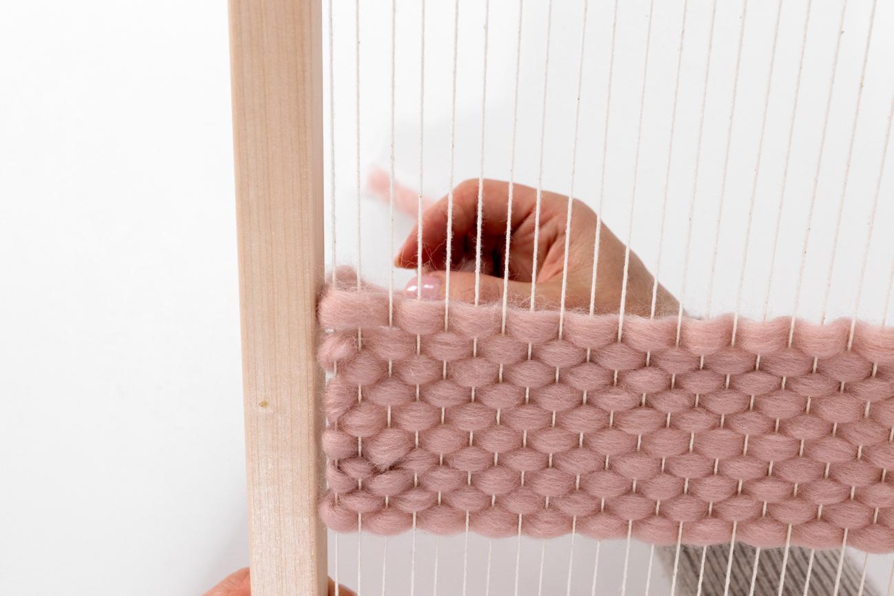 Tabby Weave - Learn This Woven Wall Hanging Technique – Clever Poppy