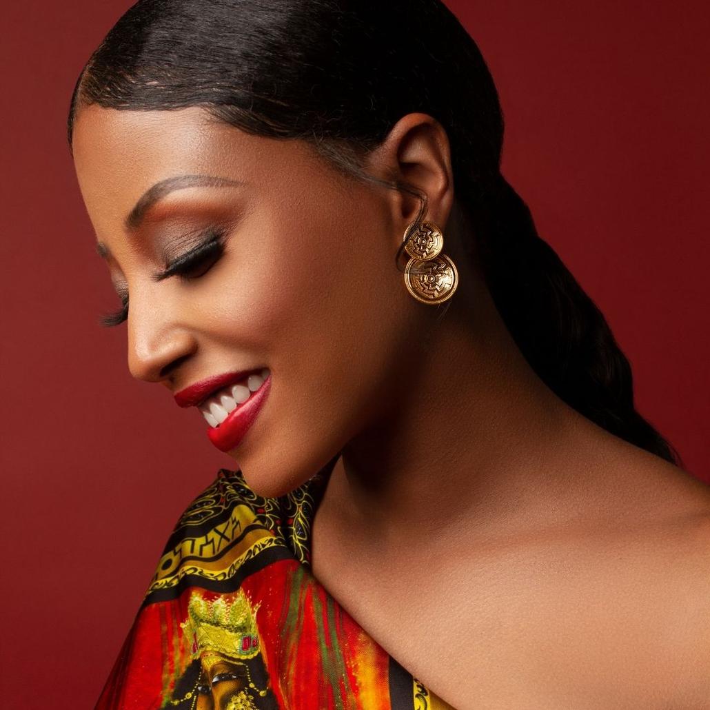 Model Wearing Yenaé Sefed Statement Earring